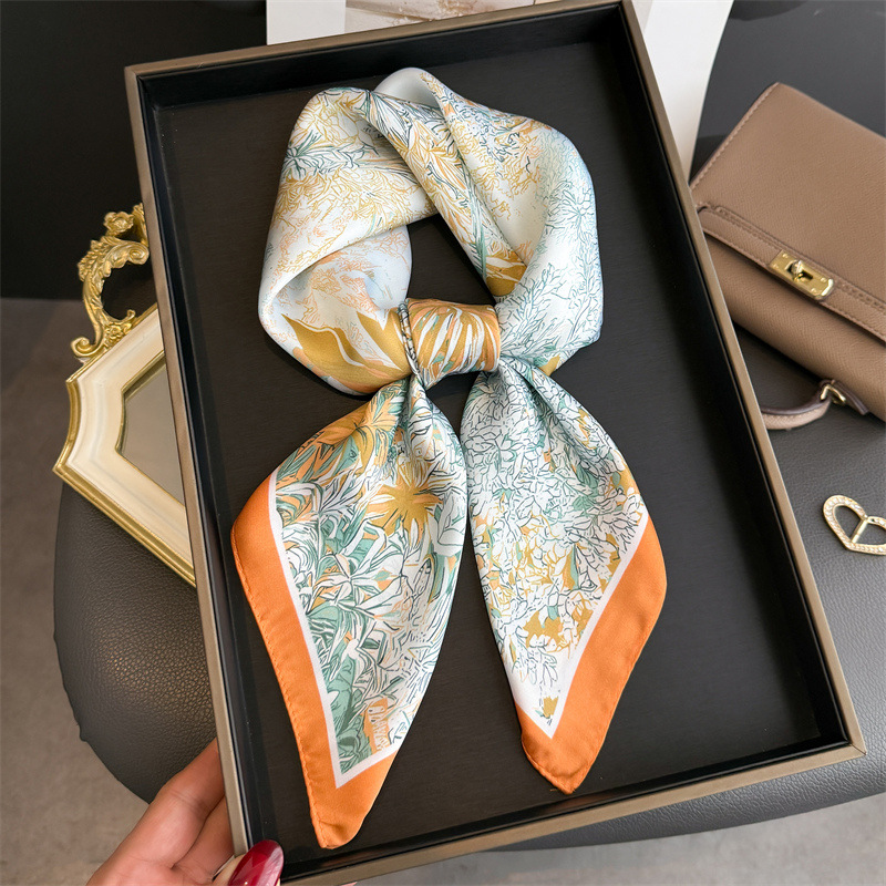 Элегантный дизайнерский шарф с – обзор и цена Luxury Bags Casual